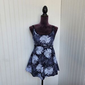 $60 Noon 1 Pc Swim Skirted Bathing Suit Black White Floral Monstera Leaf Sz 12